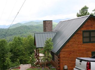 254 Chimney Ridge Dr, Topton, NC 28781