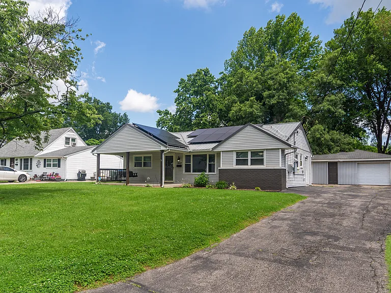 5407 Sir Barton Rd — Photo 2