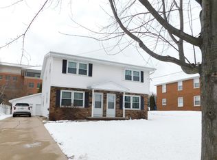 132 Beaupre St, Green Bay, WI 54301