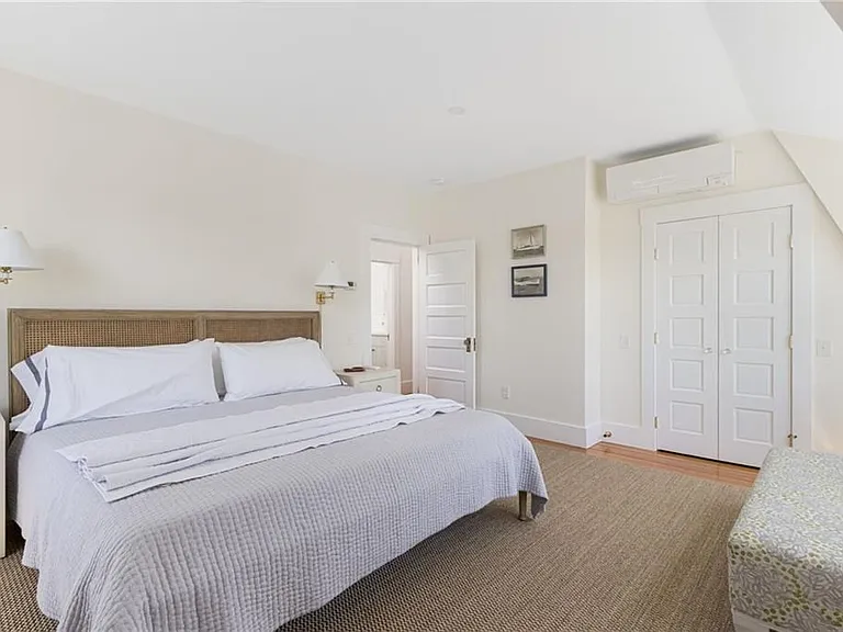 47 Longfellow Rd — Photo 27