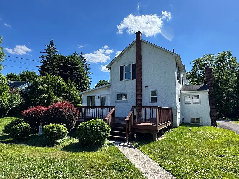 1131 Trewellyn Ave — Photo 5