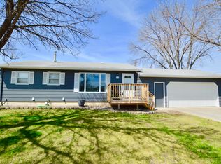 715 N High St, Aberdeen, SD 57401