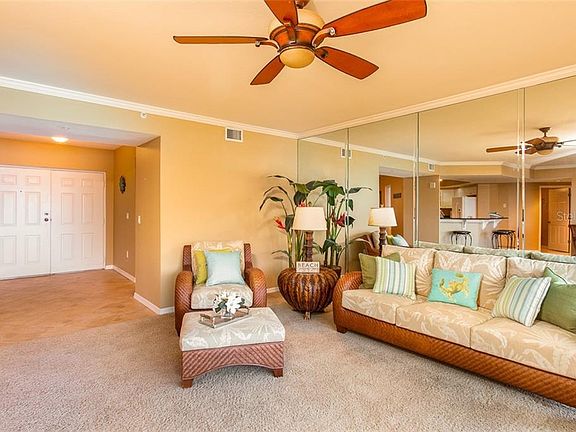 4th image of 670 Island Way APT 904
