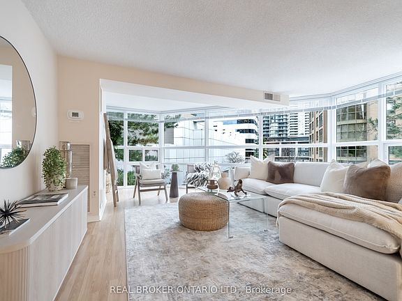 4th image of 131 Beecroft Rd #306