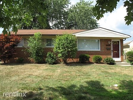1st image of 40576 Orangelawn Ave