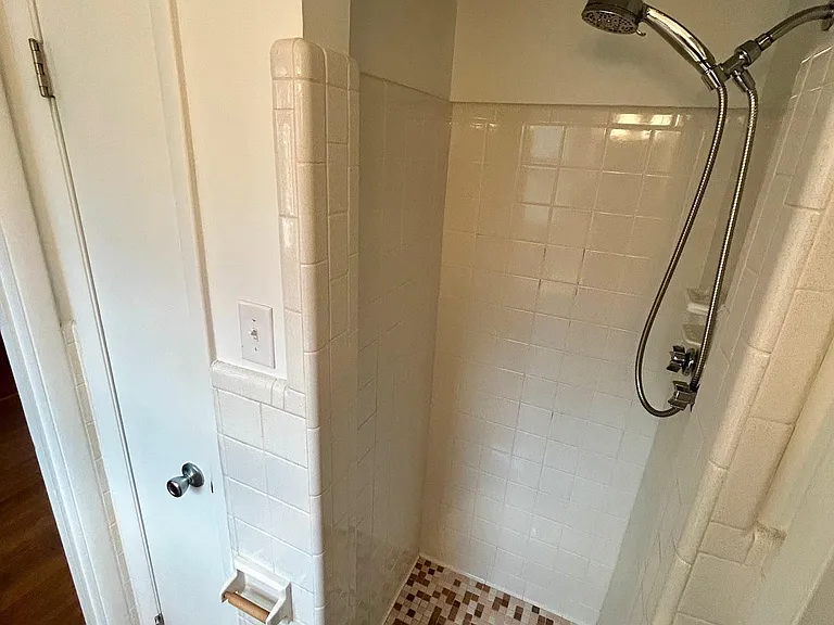 5623 Alta Dena St SW — Photo 9