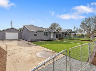 725 W Harold Avenue, Visalia, CA 93291
