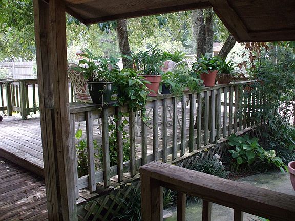 deck from front door