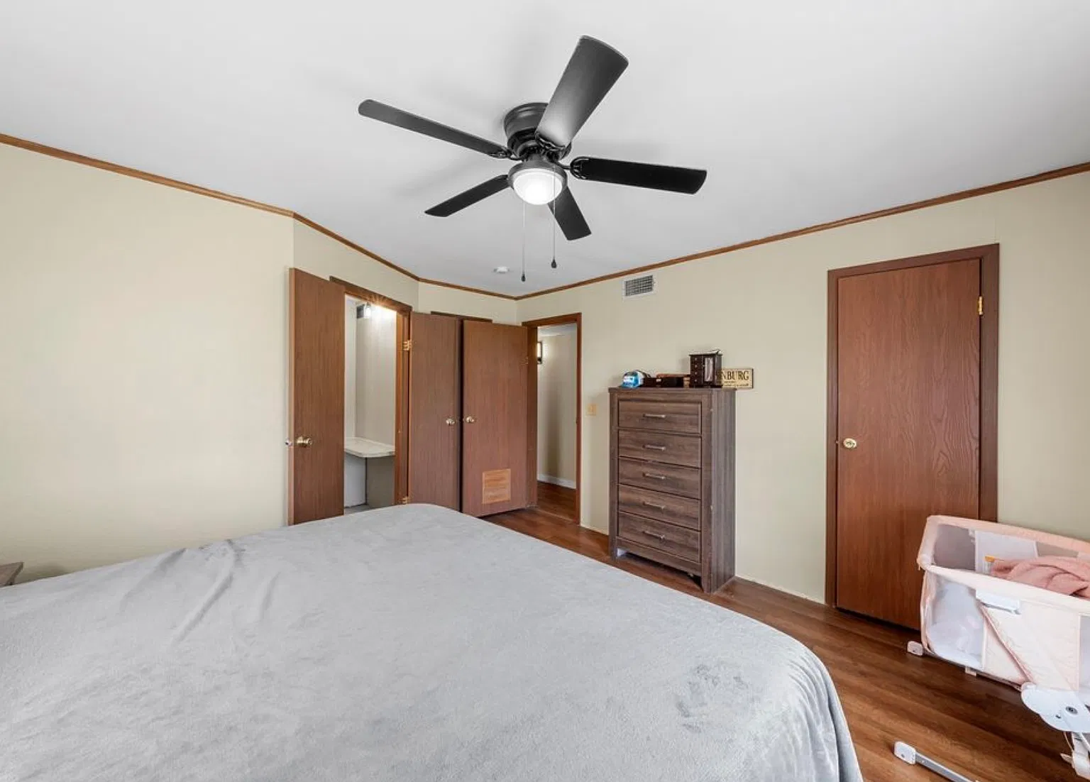 3 bed, 1442 sqft, $1,700 — Photo 4