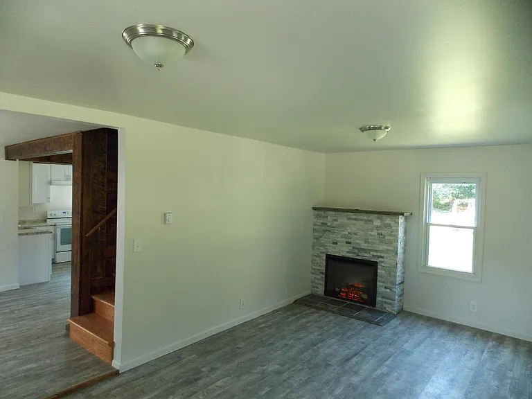 270 Wellington Rd — Photo 23