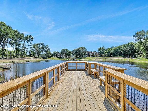 5th image of 1571 W Pond Dr APT 31