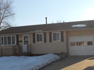 4906 48th Ave, Moline, IL 61265