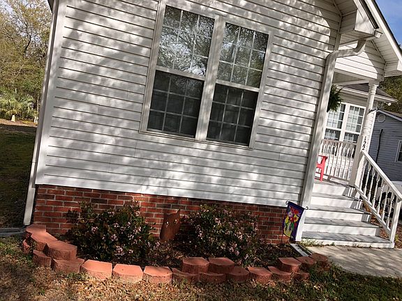 5th image of 122 NW 26th St