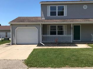 607 E Main St, Fremont, MI 49412