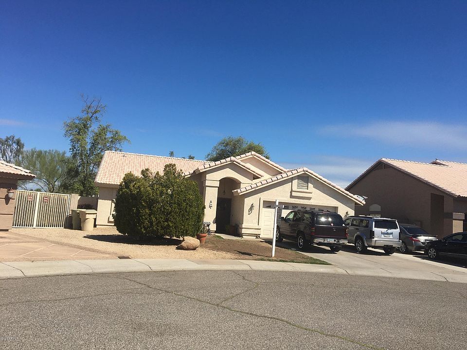 1st image of 7928 W Rose Ln