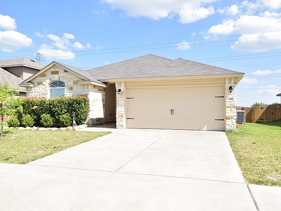 2nd image of 3410 Cricklewood Dr