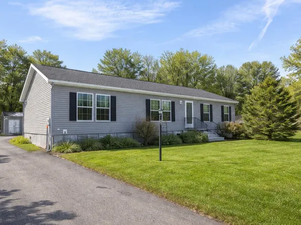 67 Stacey Drive, Hopkinton, NH 03229