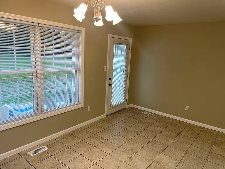 Timberline Dr — Photo 11