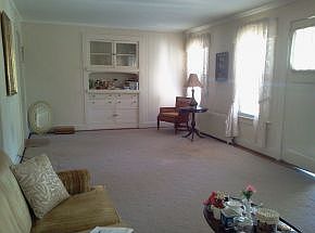 2nd image of 410 E Chilhowie Ave