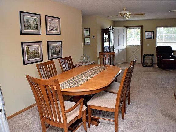 4th image of 765 Crestview Dr
