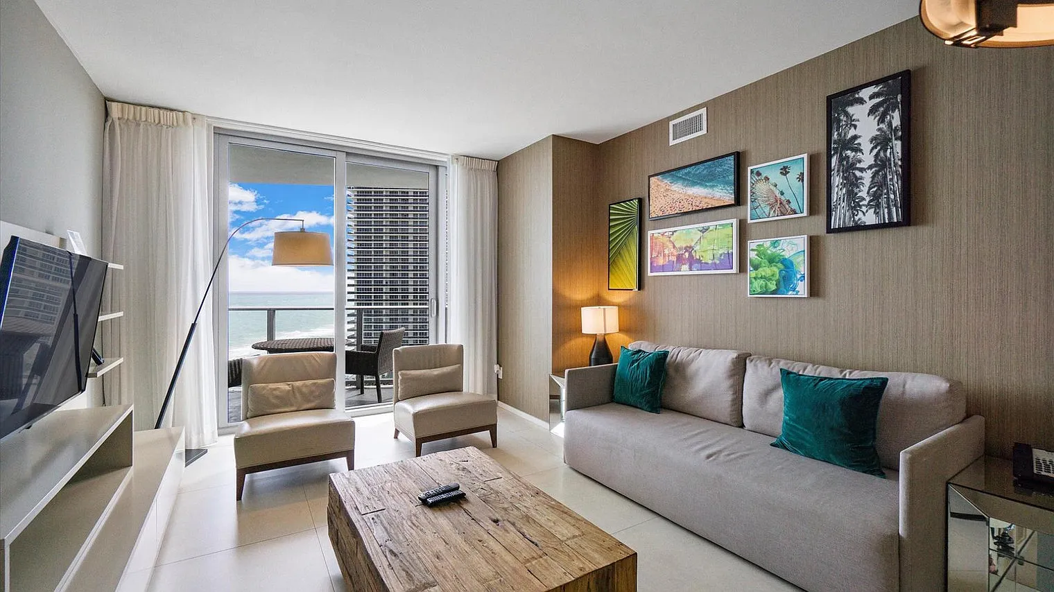 2 bed, 2.0 bath, 1248 sqft, $9,048 — Photo 1