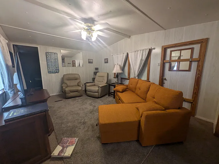 3344 Maine Ave — Photo 6