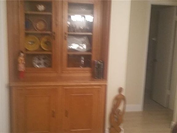 2nd image of 2200 Malaga Ct