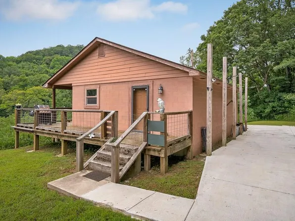 49 Duck Hollow Rd, Elmwood, TN 38560