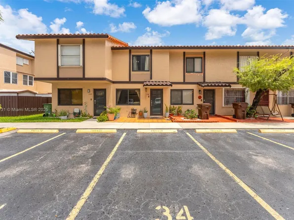 1159 W 41st Pl #34, Hialeah, FL 33012
