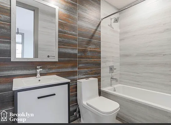 Rented by Brooklyn Group | media 21