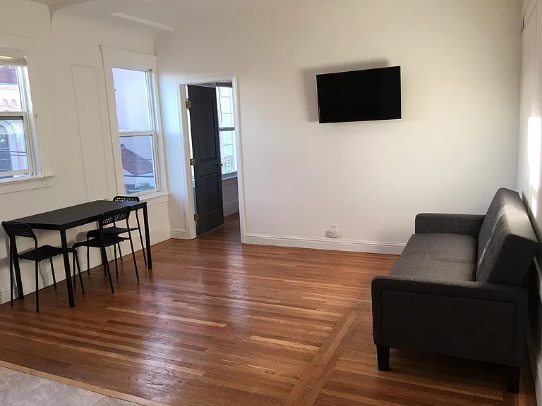 1392 Funston Ave #2 — Photo 2