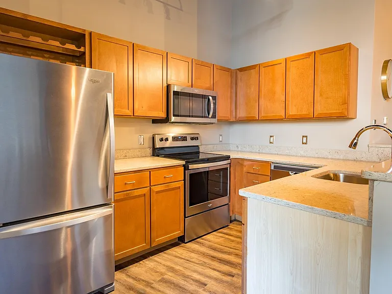 TipTop Apartments — Photo 62