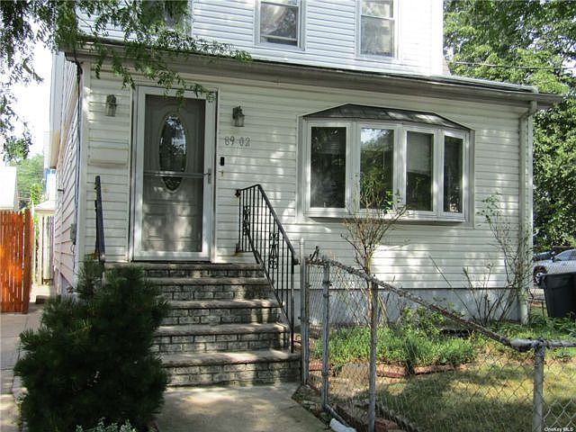 1st image of 89-02 Gettysburg St #1