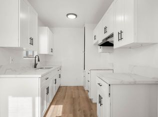 7727 S Western Ave #2.0, Los Angeles, CA 90047