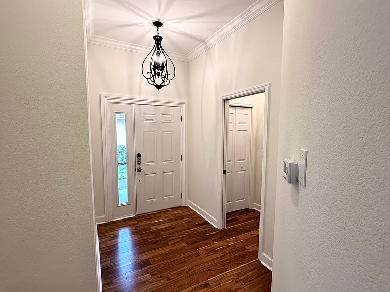 5935 Northridge Dr — Photo 3