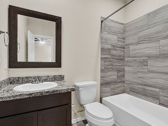 5th image of 15841 Beechnut Dr