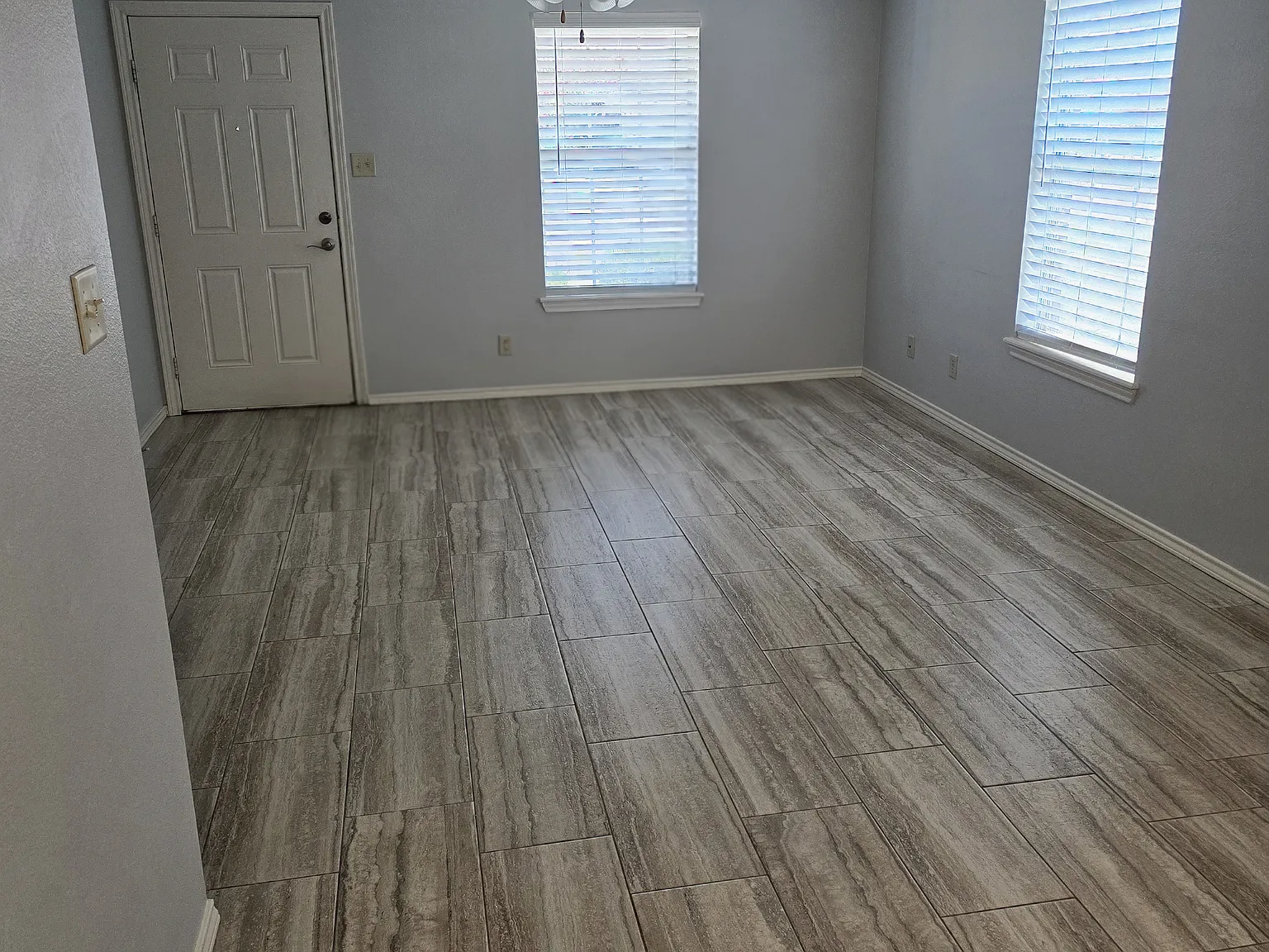 5217 Galloping Way — Photo 4