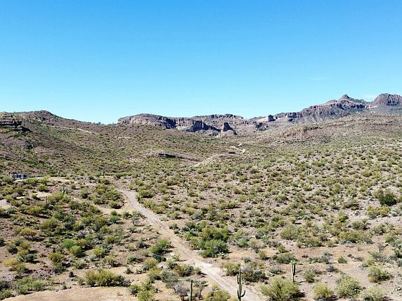 4th image of 0xxx N Lake Pleasant Road #10