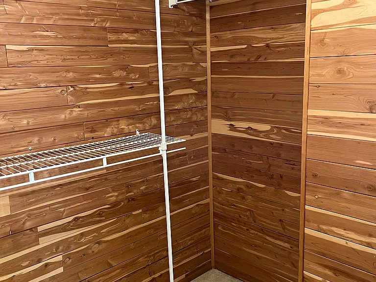 Walk-in closet