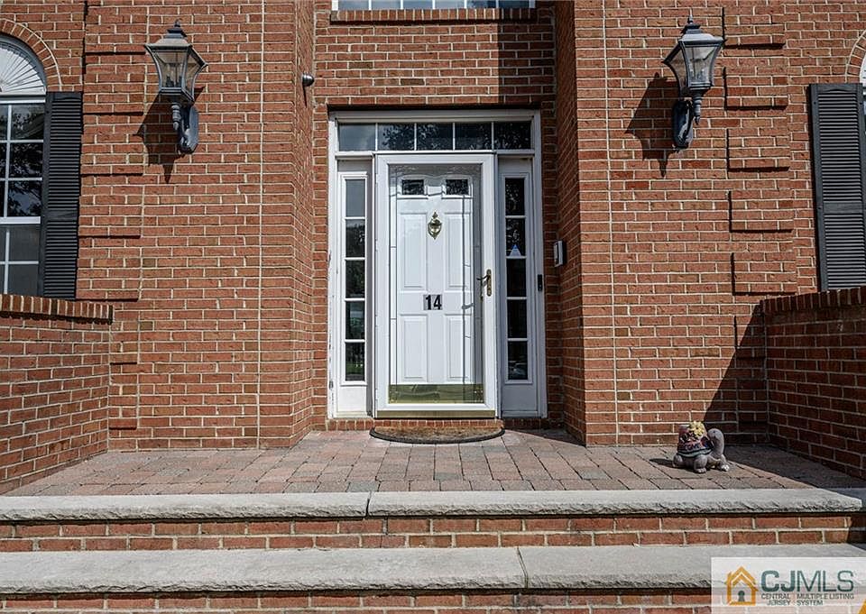 14 Heathrow Ct, Marlboro, NJ 07746 Zillow