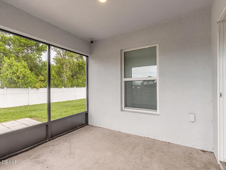 1009 Rosetta Dr — Photo 32
