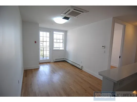 Rented by Aclawrence | media 29