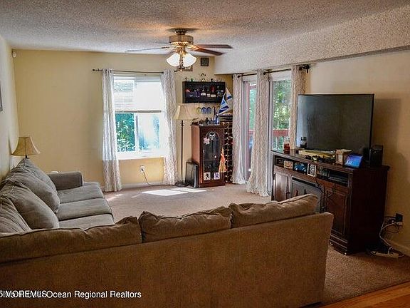 3rd image of 91 Northrup Drive