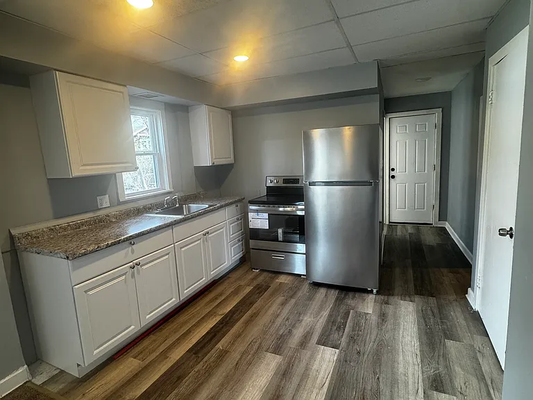 189 Watson St #1 — Photo 4