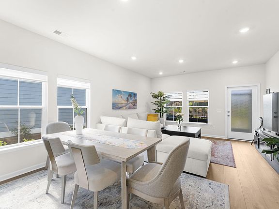 5th image of 168 Norses Bay Ct