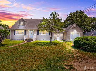 858 Burnt Tavern Rd, Brick, NJ 08724