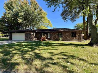 502 Seward Ln, Fairmount, IN 46928