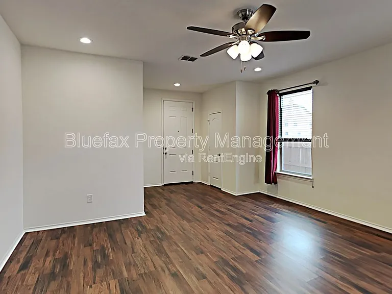 10043 Placid Bay — Photo 7