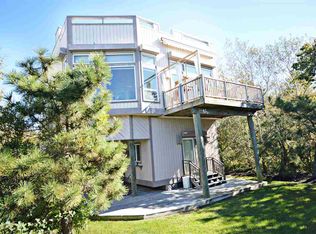 410 Lincoln Ave, Cape May Point, NJ 08212