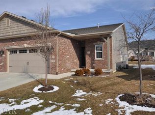 45 Yukon Cir, Bloomington, IL 61705